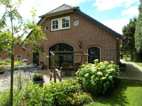 Spacious holiday farm in Bronckhorst with private garden